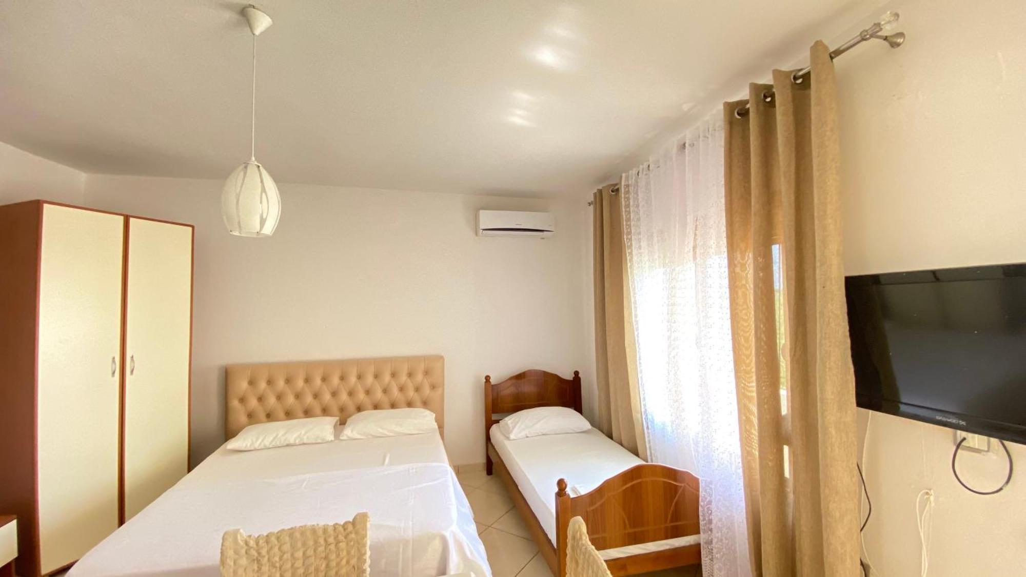 Apartament Radhime Vlorë 外观 照片