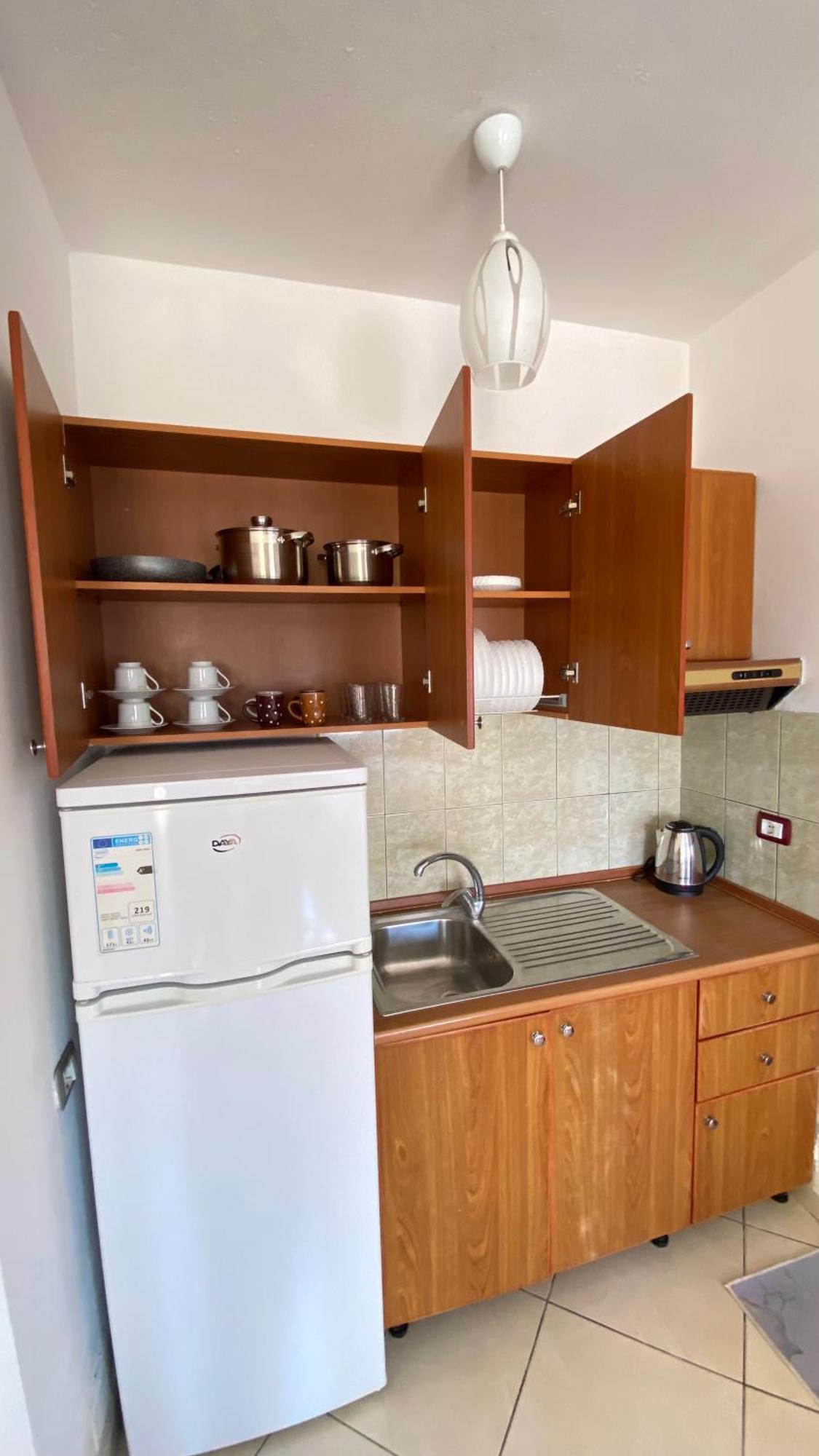 Apartament Radhime Vlorë 外观 照片