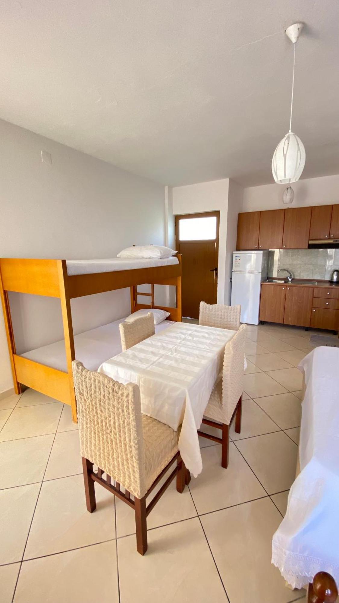 Apartament Radhime Vlorë 外观 照片